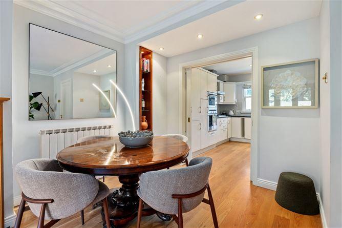 19 Woodlawn Grove, Churchtown, Dublin 14, historical listing image 5