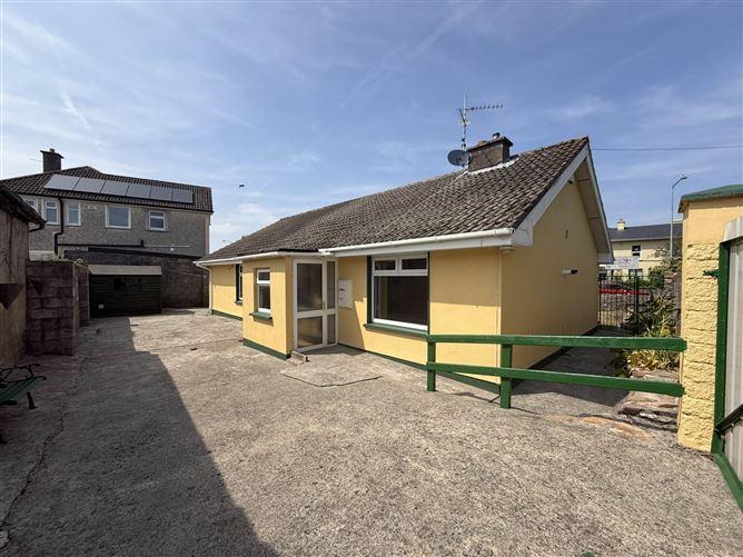 Oakville House, Kickham Street, Co. Tipperary, historical listing image 2