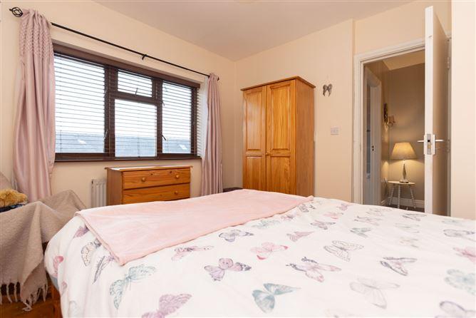 Original advertisement for 61 RAITHIN CLOSE, ASHE ROAD, MULLINGAR