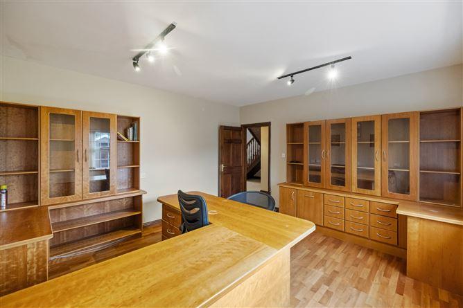39, Lisroland View, Co. Louth, historical listing image 6