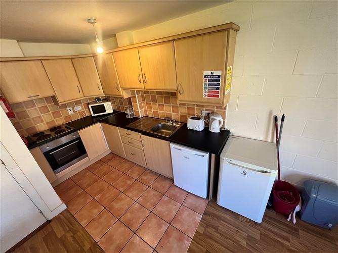 192, Village Old Cratloe Road, Co. Limerick, historical listing image 3
