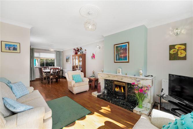 318 Palmerstown Woods, Clondalkin, Dublin 22, historical listing image 5