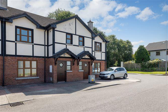 68 Castlecourt, Castlerock, Bunclody, Co. Carlow, historical listing image 2