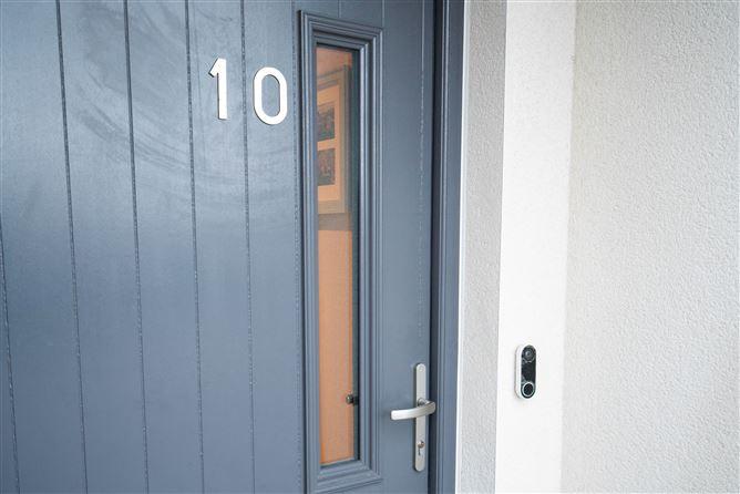 10 Glenheron View, Greystones, Co. Wicklow, A63P710, historical listing image 3