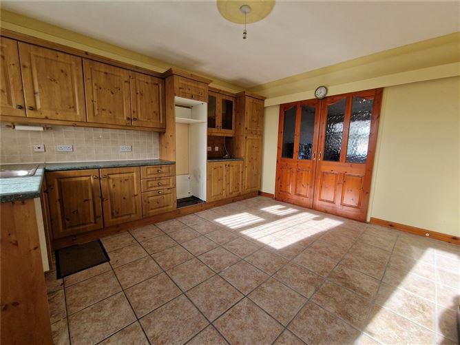 30 Riverside Drive,Knock,Co Mayo,F12DW90, historical listing image 5