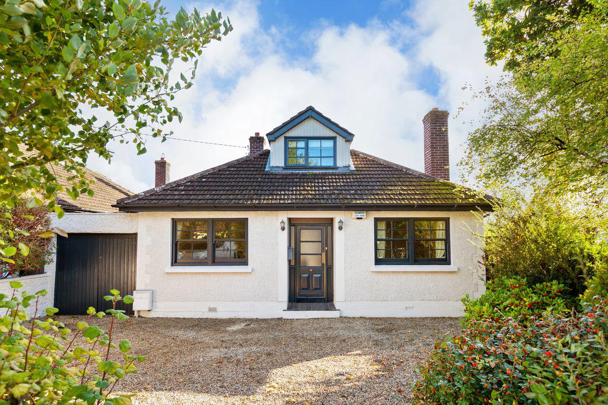Sonas, 7 Redesdale Road, Mount Merrion, County Dublin, historical listing image 1