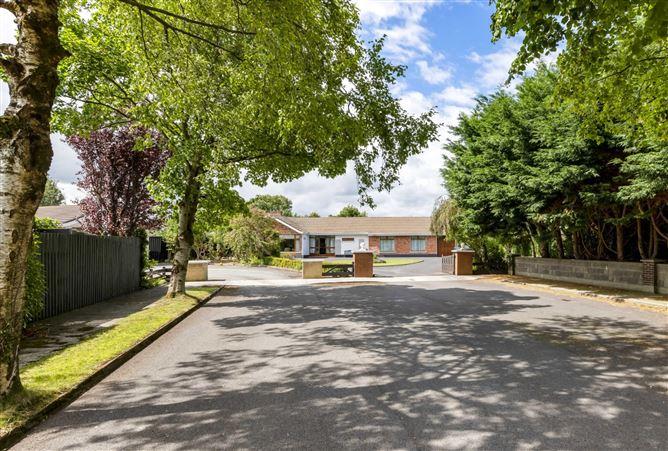 Pinecrest, Fairyhouse Road, Ratoath, Co. Meath, historical listing image 2