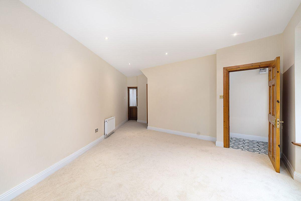 93 & 93B Howth Road, Clontarf, Clontarf, Dublin 3, D03HE03, historical listing image 4