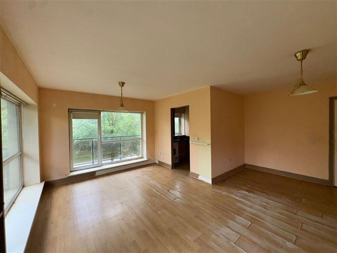 6, Hampton Wood Park, Dublin 11, historical listing image 5