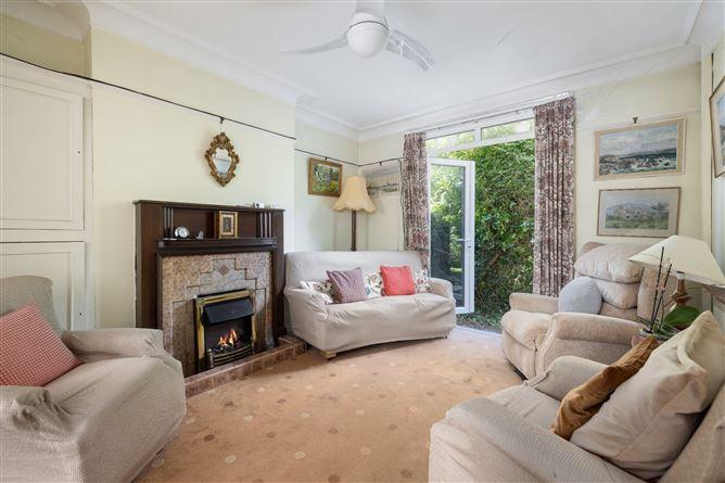 6 Aubrey Park, Shankill, Dublin 18, historical listing image 3