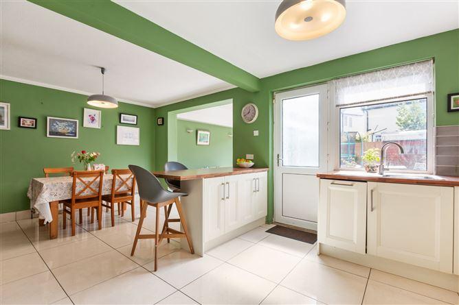 30, The Crescent, Dublin 16, historical listing image 5