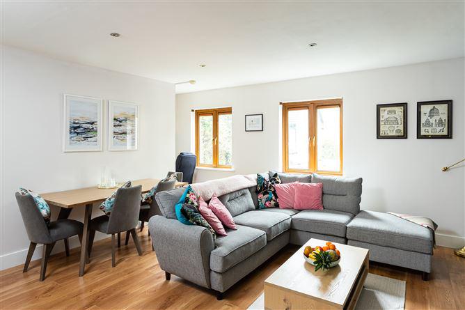 15 Castan Doire, Halfway, Ballinhassig, Cork, historical listing image 5