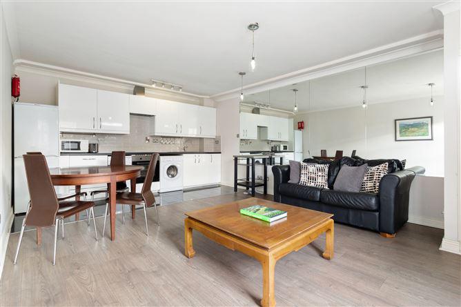 10 The Spinnaker, Aran Quay, Dublin 7, historical listing image 2