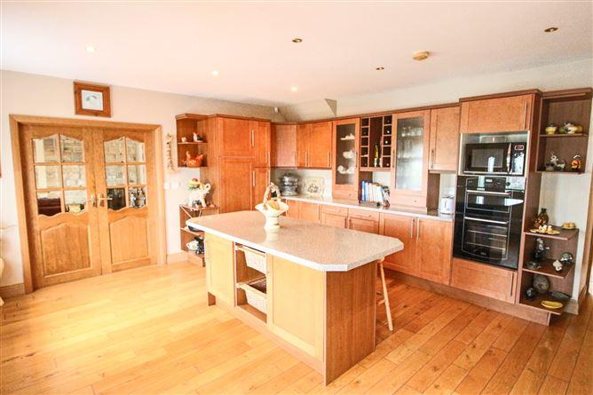 Carrigeen Lodge, Carrigeen, Kilglass, Co. Roscommon, F42D732, historical listing image 6