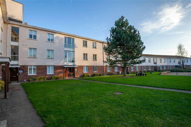 Apartment 22 Finnstown Hall, Block 5, Haydens Lane, Lucan, Dublin, historical listing image 3