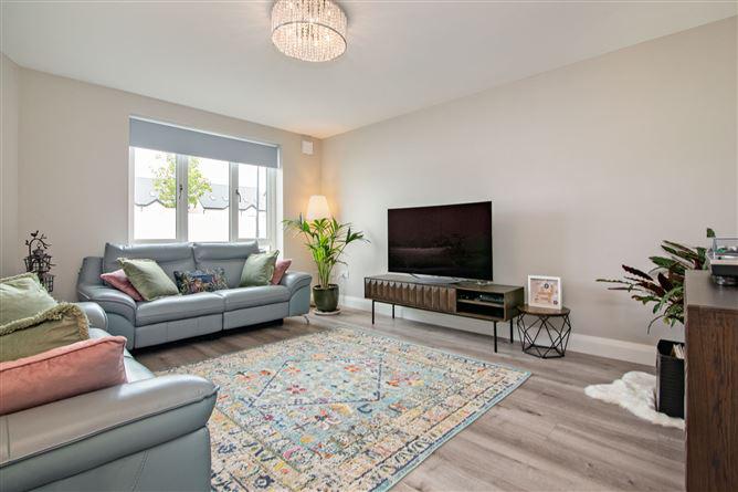 34 Farmhill Manor, Strandhill Road, Sligo City, Sligo, historical listing image 4