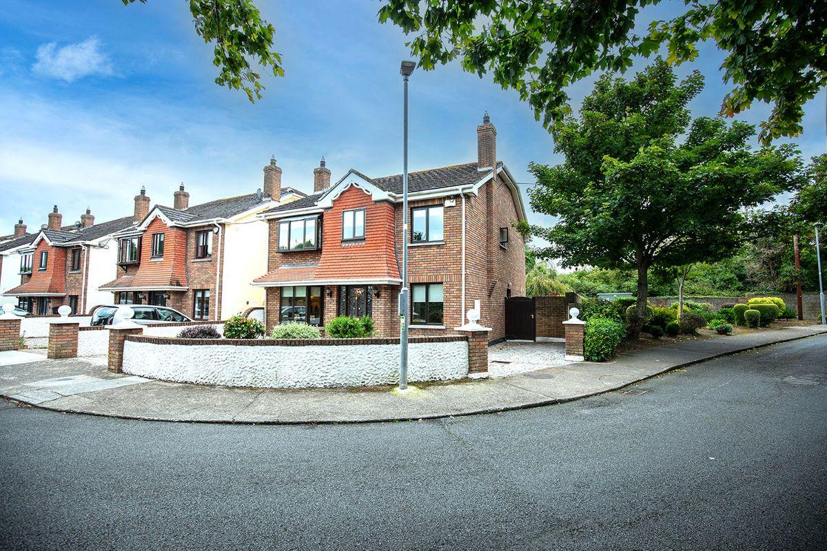 1 Castlefield Manor, Malahide, Co. Dublin, K36AH68, historical listing image 1
