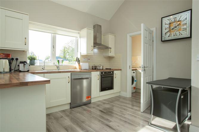Hawthorn Cottage, Ballinalone, Drumraney, Co. Westmeath, N37XW71, historical listing image 6