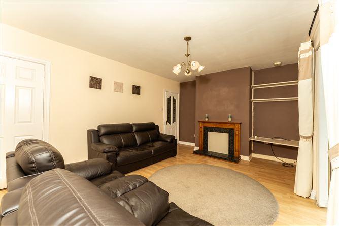 92 Castle Manor, Drogheda, Co. Louth, historical listing image 5