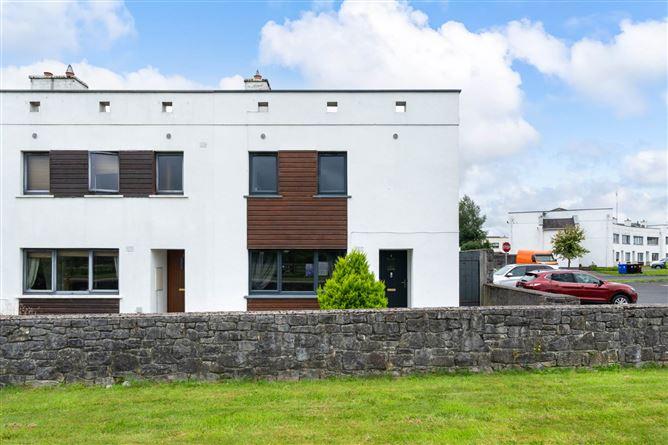 4 Corran Riada, Monksland, Athlone, County Roscommon, historical listing image 1