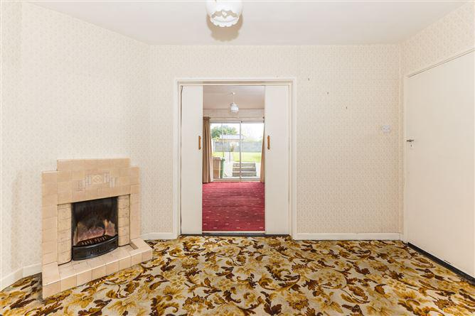 17 Shanowen Grove, Santry, Dublin 9, historical listing image 6