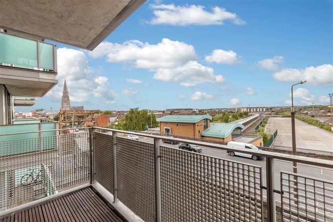 12 Longford House, Spencer Dock, Dublin 1, historical listing image 6