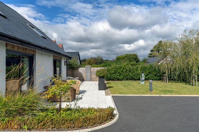 8b, Carrickbrack Road, Co. Dublin, historical listing image 5