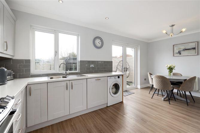 18, Sugarloaf Crescent, Co. Wicklow, historical listing image 6