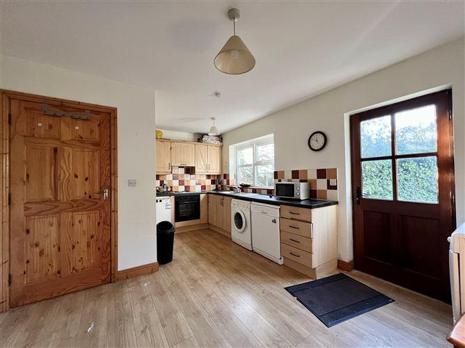 91 Cois Abhann, Caherweesheen, Tralee, Kerry, historical listing image 5