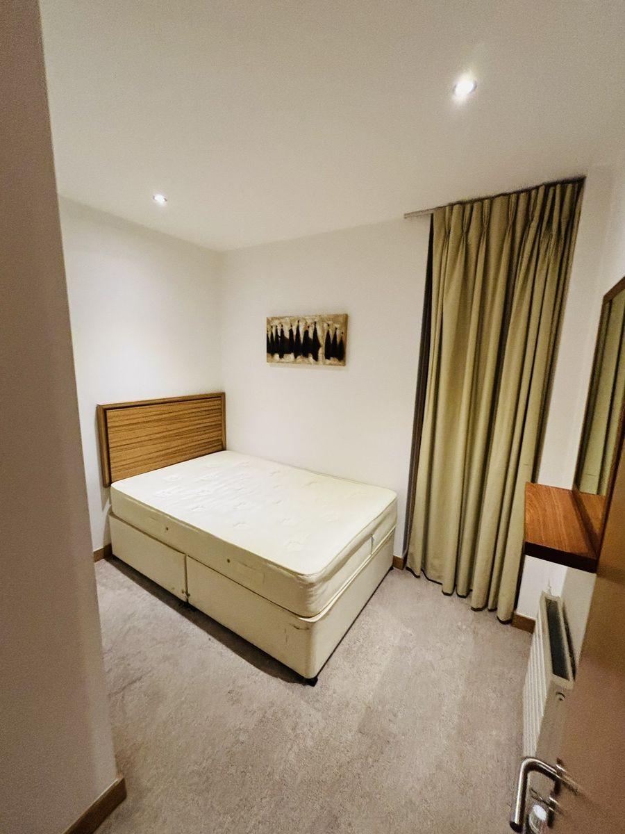 Apartment 10, Killashee House, Grand Canal Dock, Dublin 2, D01XK28, historical listing image 5