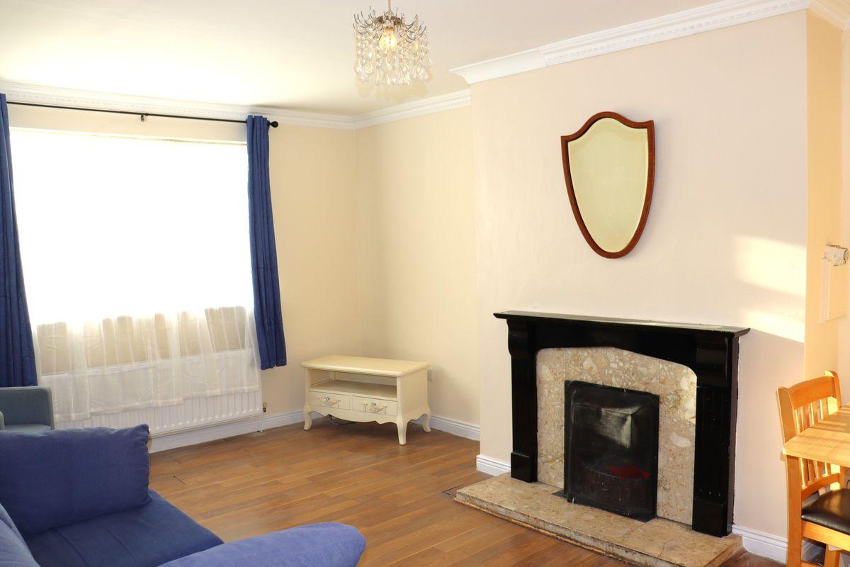 Apartment 3, Saint Jude's Apartments, Russell Court, Dooradoyle, Co. Limerick, V94H363, historical listing image 2