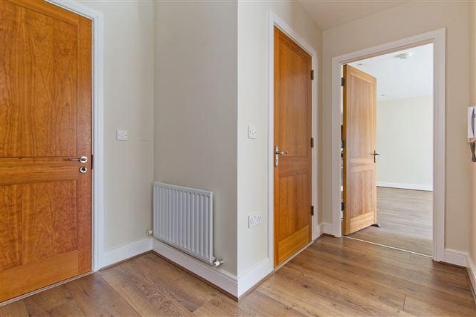 277 Beechwood Court, Stillorgan Road, Blackrock, Co. Dublin, historical listing image 2