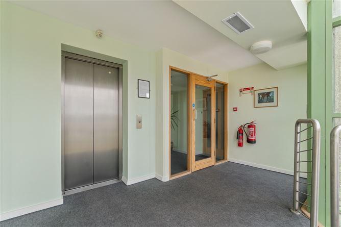 30 Aras Na Tra, Cois Cuain, Salthill, Galway, historical listing image 4