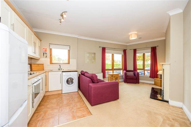 3 Manor House, Ongar, Dublin 15, County Dublin, historical listing image 3