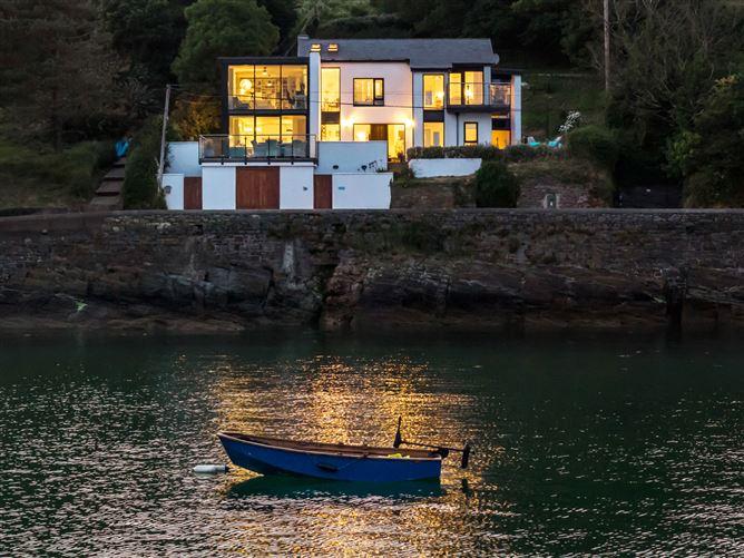 Seaglass, Ardkilly, Sandycove, Kinsale, Co. Cork, historical listing image 2