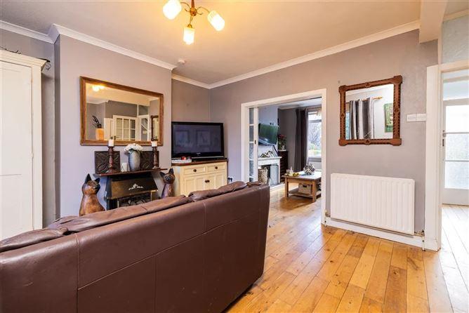 37 Clontarf Park, Clontarf, Dublin 3, historical listing image 4