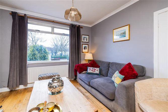 37 Clontarf Park, Clontarf, Dublin 3, historical listing image 3