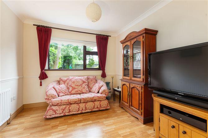 2 The Coppice, Woodfarm Acres, Dublin 20, historical listing image 5