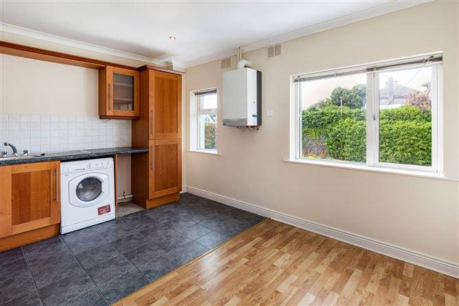 3 Parkside View, Off Nephin Road, Navan Road, Dublin 7, historical listing image 4