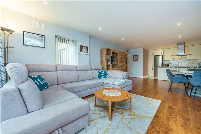 14 The Lodge, Yew Tree Square, Clane, Co. Kildare, historical listing image 6