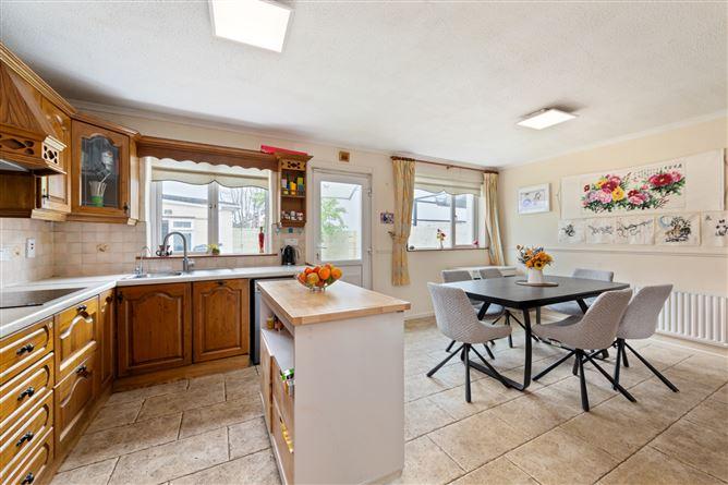 7 River Forest, Leixlip, Co. Kildare, historical listing image 5