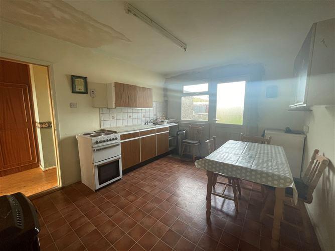 31 Horkans Hill, Westport, Co Mayo, F28YY57, historical listing image 5