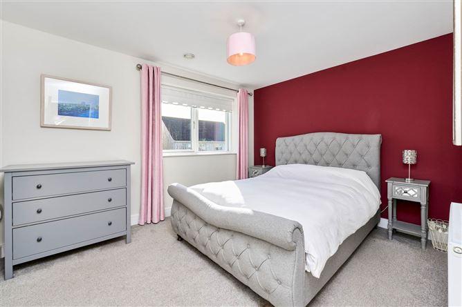 13, Hamilton Park, Diswellstown, Dublin 15, historical listing image 6