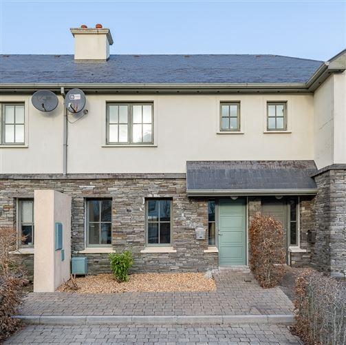 31 Oakwood Manor, Kenmare, Kerry, historical listing image 2