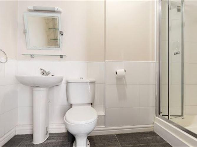 6 Goldsmith Hall, Collegewood, Castleknock, Dublin 15, historical listing image 6
