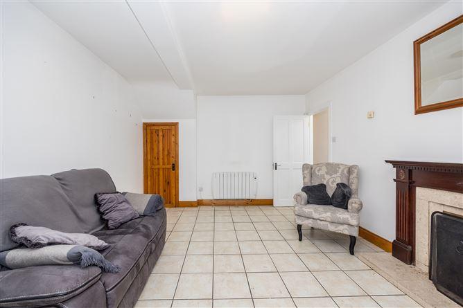 10, River Court, Co. Meath, historical listing image 5