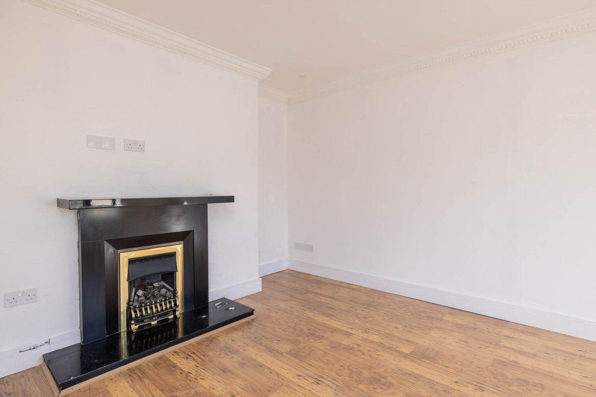 73 Casino Park, Marino, Dublin 3, County Dublin, historical listing image 6