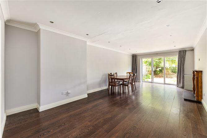 29 Parkview, Verdemont, Blanchardstown, Dublin 15, historical listing image 2