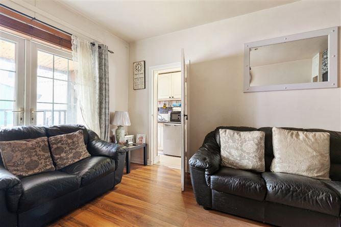3 St Patricks Place, Phibsboro, Dublin 7, historical listing image 2