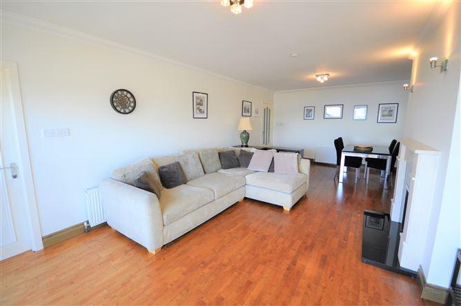 Apartment No 36 Mariners Court, Sutton, Dublin 13, historical listing image 5